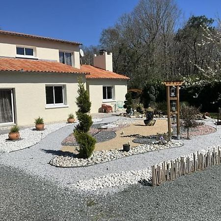 Maison Sous Les Chenes Le Gua  Exterior photo